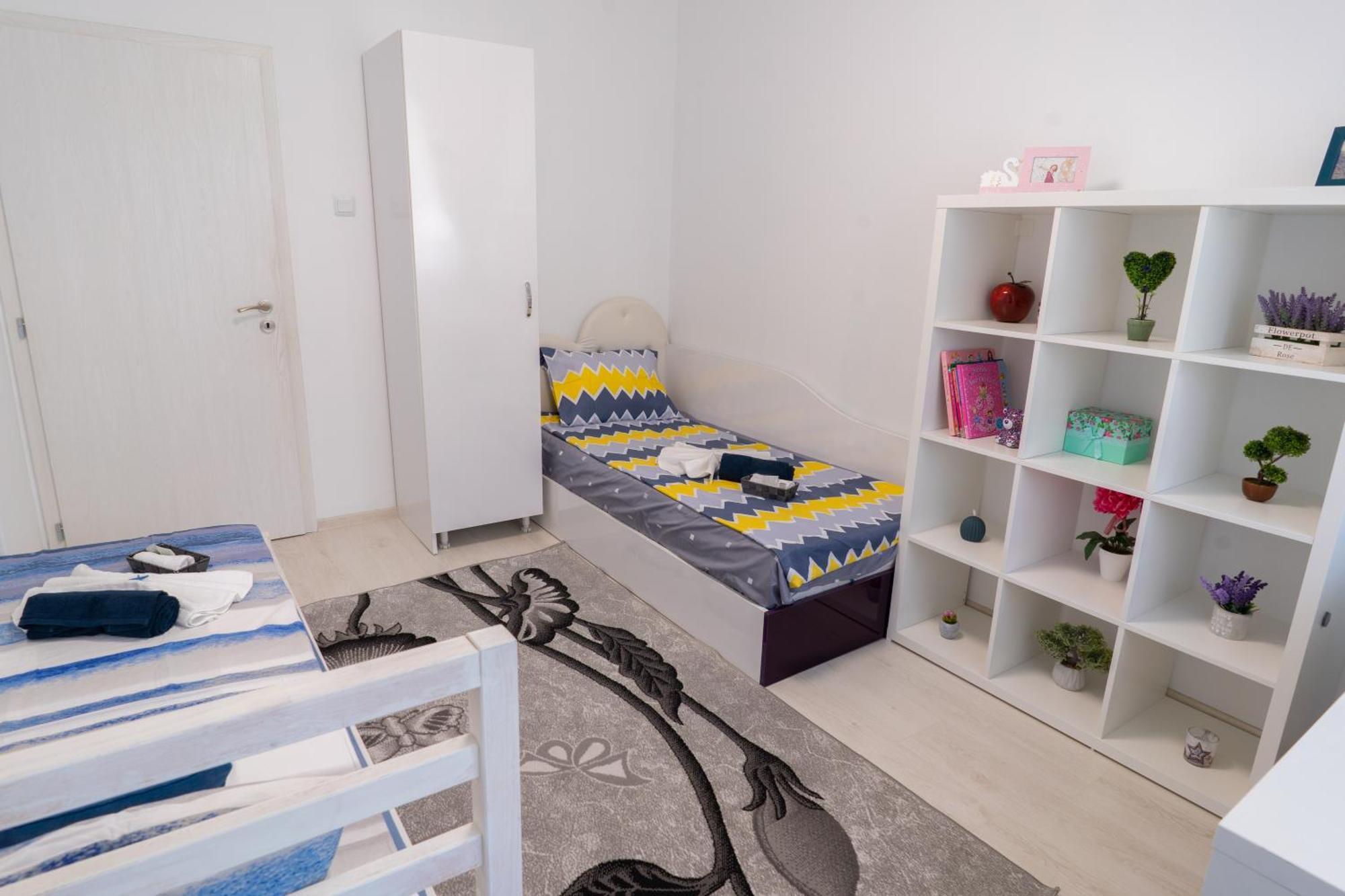 Luxury 2 Bedroom Apartment In Central Варна Экстерьер фото